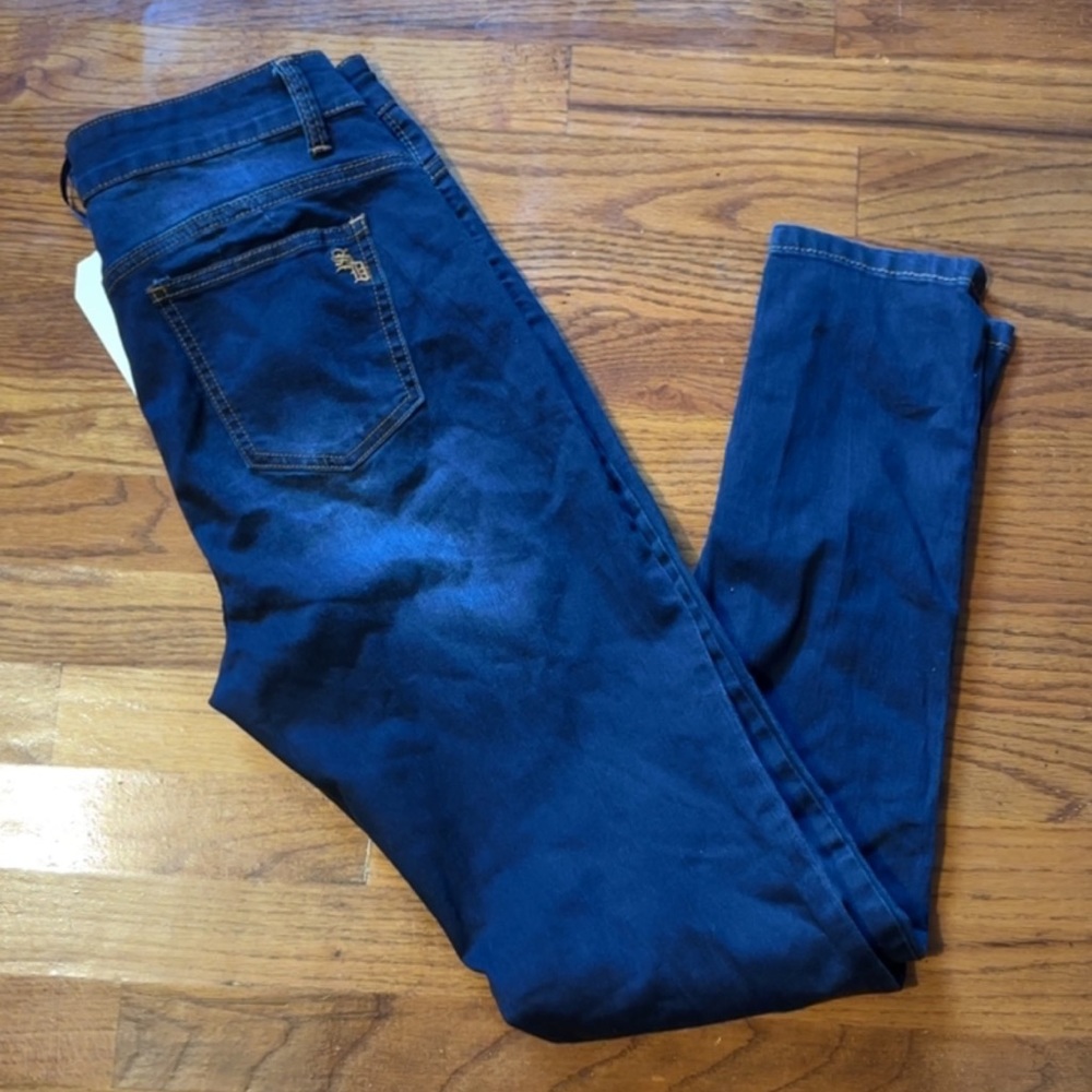 Jeans - Picture 2 of 2